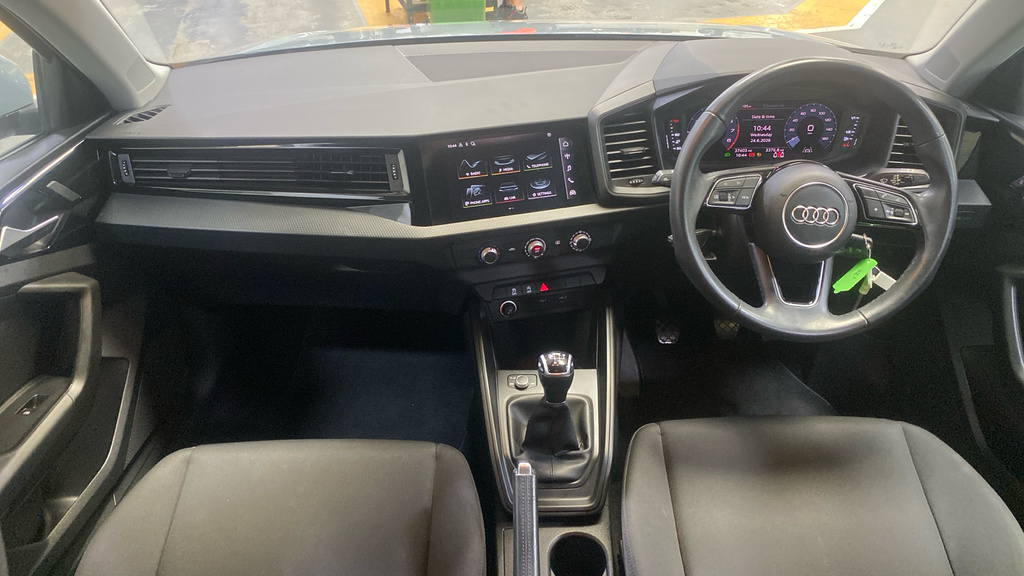 Audi A1 25 Tfsi Technik Grey #4