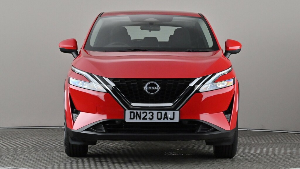 Nissan Qashqai 1.3 Dig-t Mh Acenta Premium DN23OAJ Red #2
