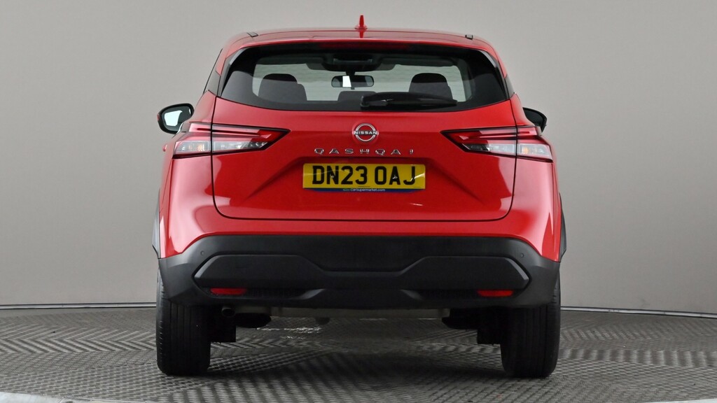 Nissan Qashqai 1.3 Dig-t Mh Acenta Premium DN23OAJ Red #5