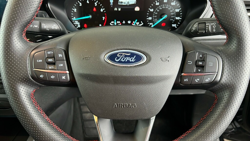 Ford Focus St Red #15