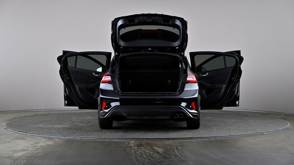 Ford Focus St Red #11