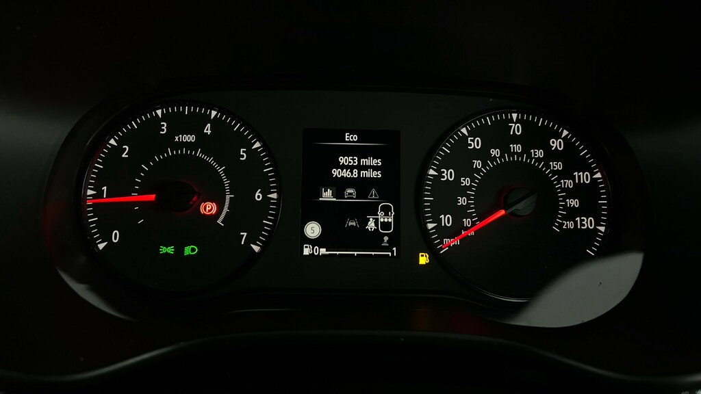 Dacia Jogger 1.6 Hev Extreme Green #15