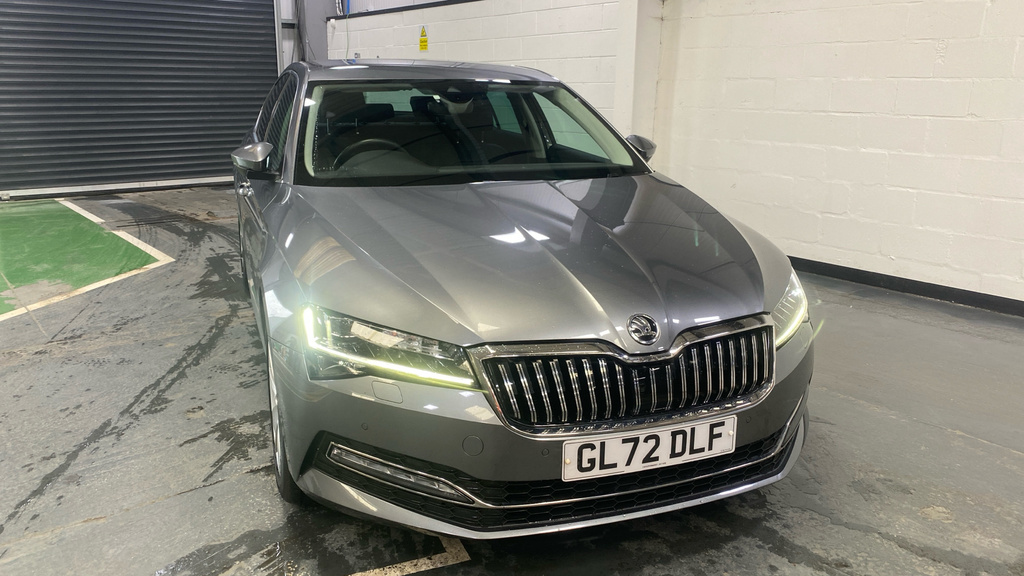 Skoda Superb 2.0 Tdi Cr Se L Dsg Grey #3