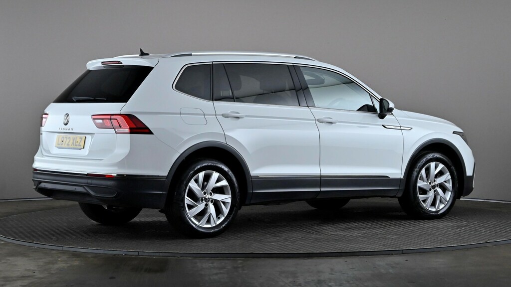 Volkswagen Tiguan Allspace 1.5 Tsi Life Dsg 7 Seats White #6