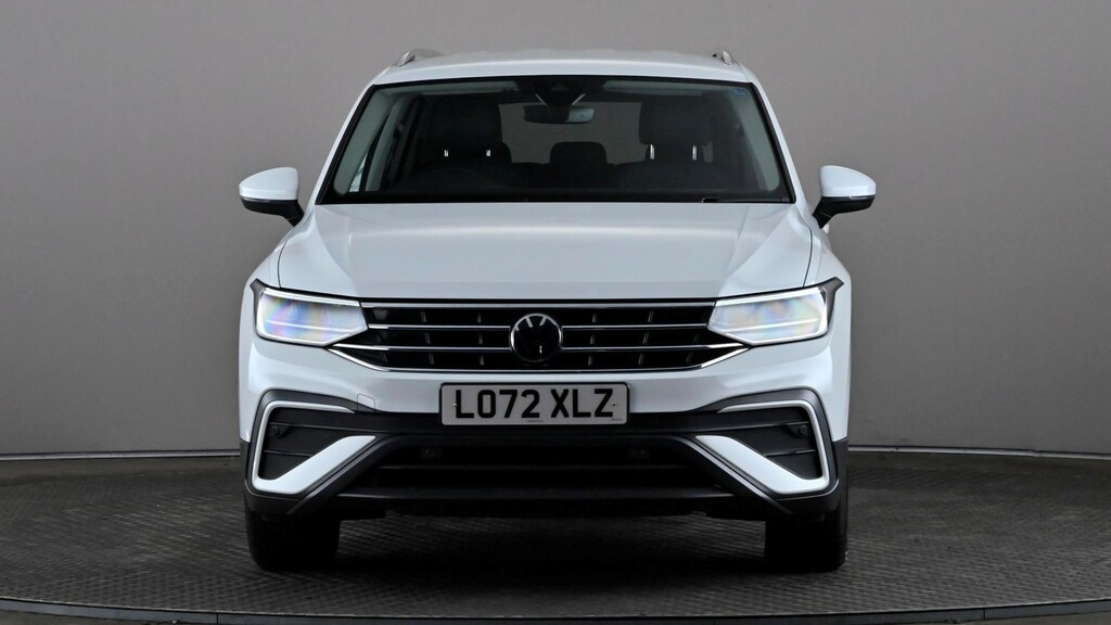 Volkswagen Tiguan Allspace 1.5 Tsi Life Dsg 7 Seats White #2