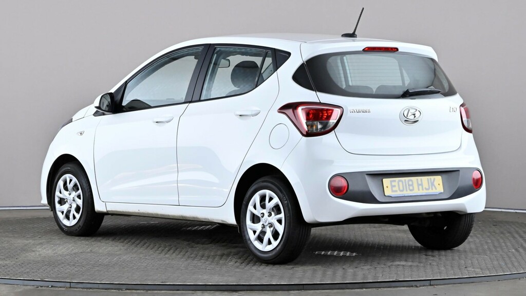 Hyundai I10 1.0 Se White #4