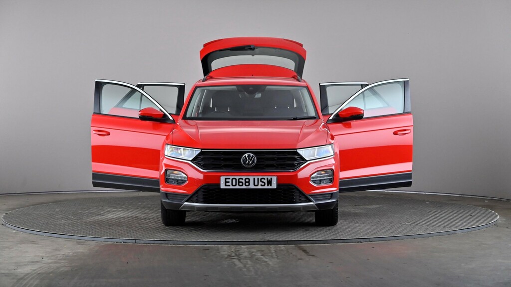Volkswagen T-Roc  Black #8