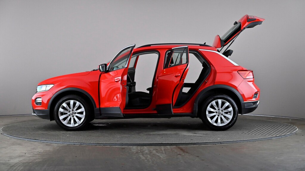 Volkswagen T-Roc  Black #9