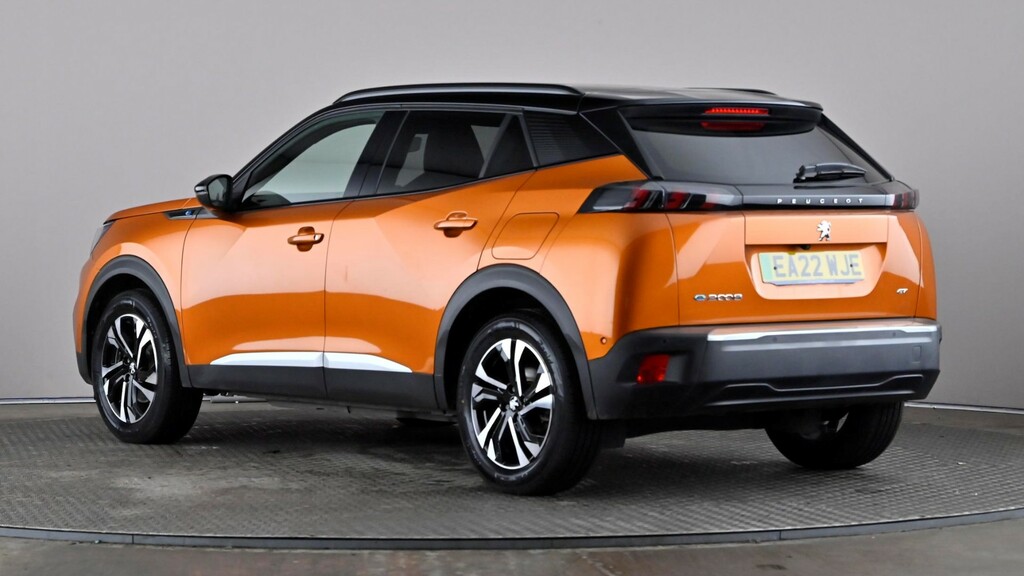 Peugeot e-2008 100Kw Gt 50Kwh Orange #4