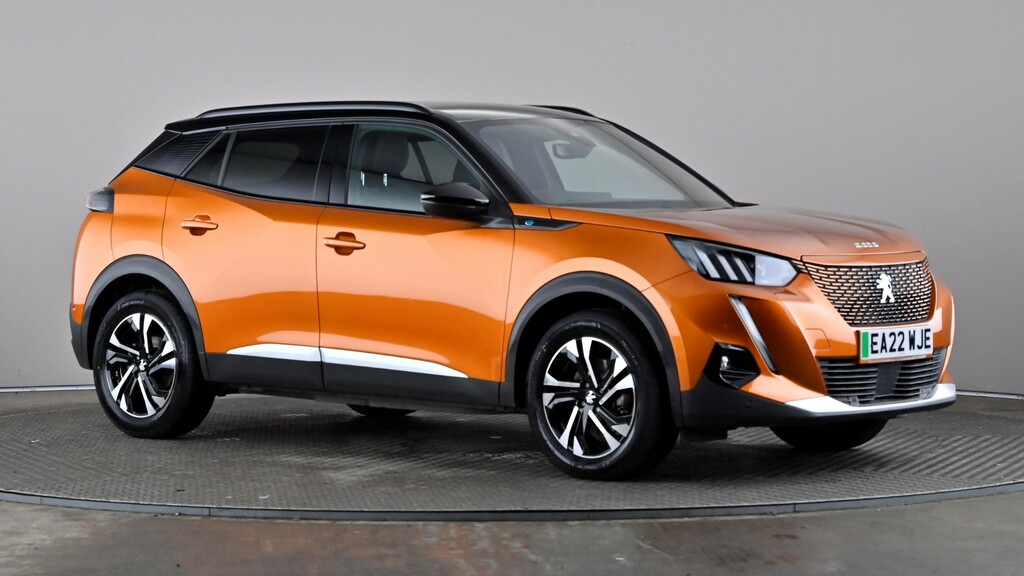 Peugeot e-2008 100Kw Gt 50Kwh Orange