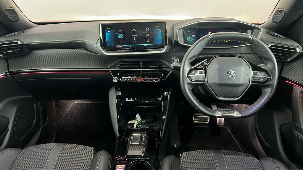 Peugeot e-2008 Gt Apple Red #13