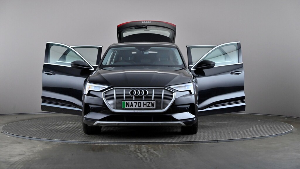 Audi E-tron 300Kw 55 Quattro 95Kwh Beige #8