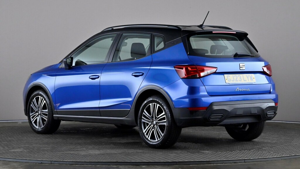 Seat Arona 1.0 Tsi 110 Se Technology Dsg Blue #4