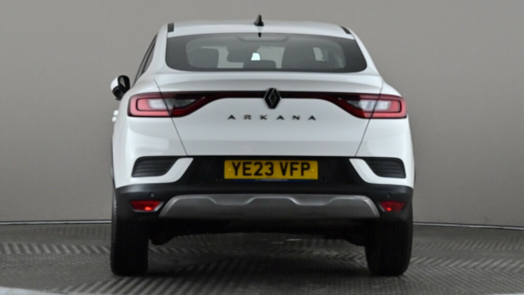 Renault Arkana 1.3 Mild Hybrid 140 Evolution Edc White #5