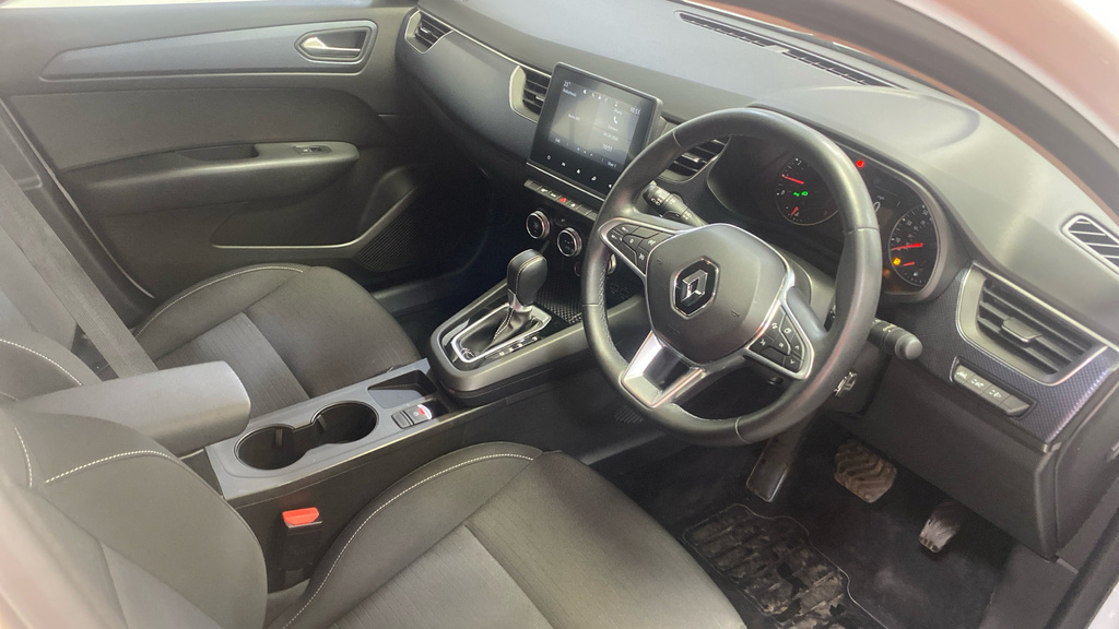 Renault Arkana 1.3 Mild Hybrid 140 Evolution Edc White #4
