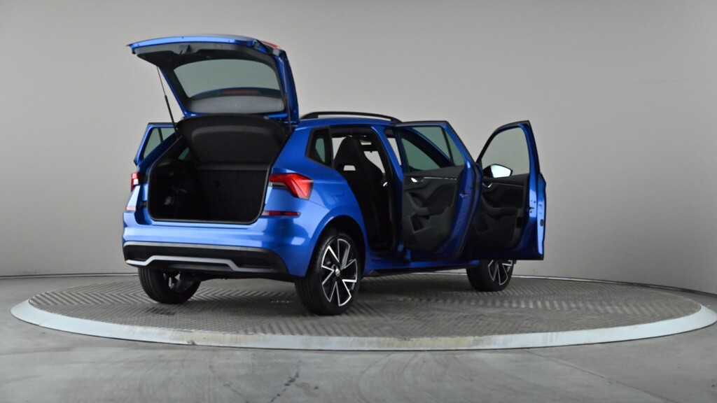 Skoda Kamiq Suv Blue #12