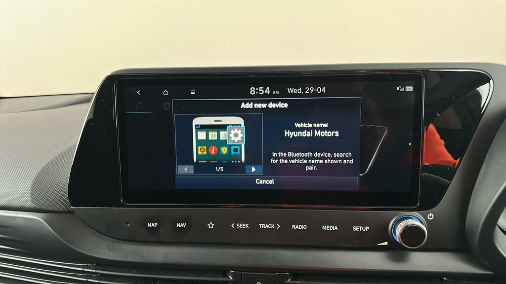 Hyundai Bayon Se Connect Red #24