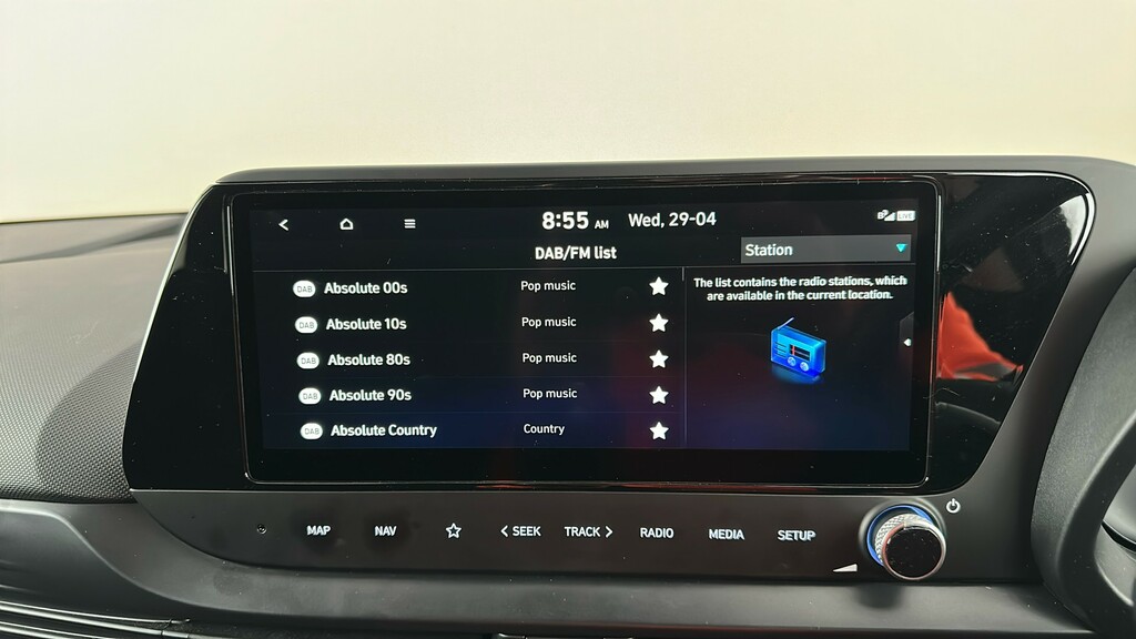 Hyundai Bayon Se Connect Red #27