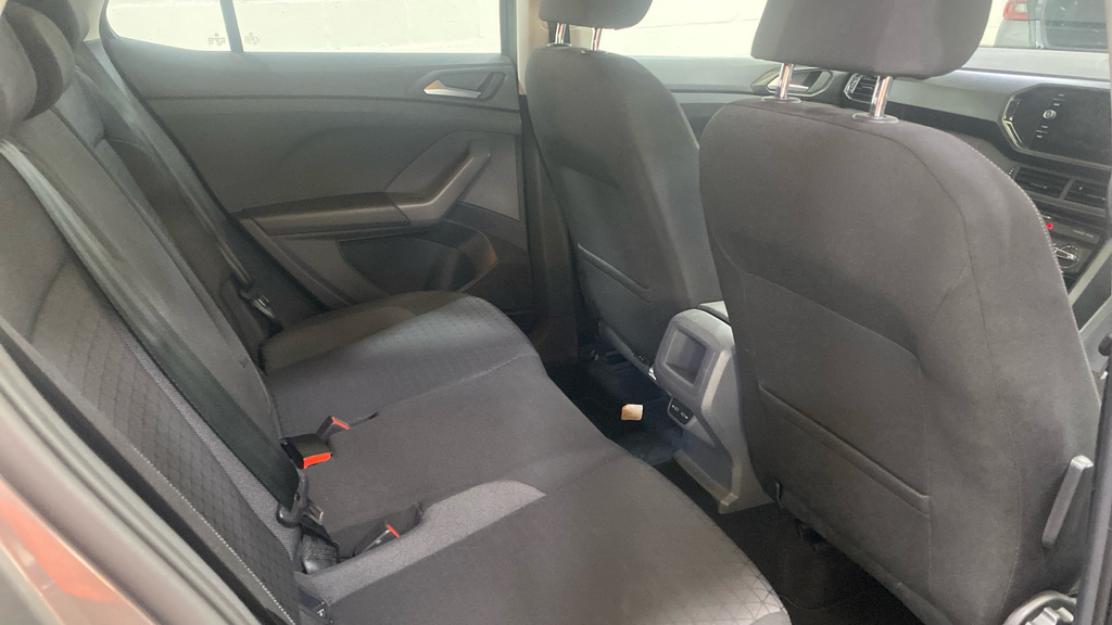 Volkswagen T-Cross 1.0 Tsi 115 Se Dsg Grey #5