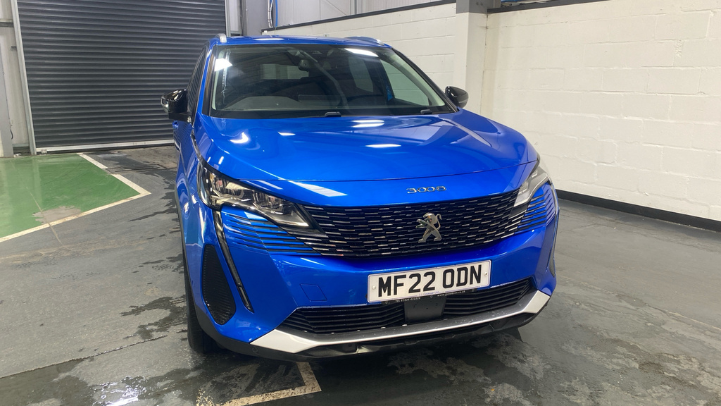 Peugeot 3008 Gt Bluehdi Ss White #3