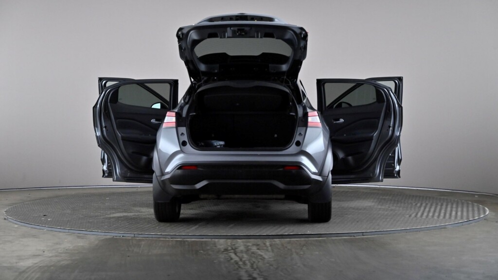 Nissan Juke N-connecta Black #11