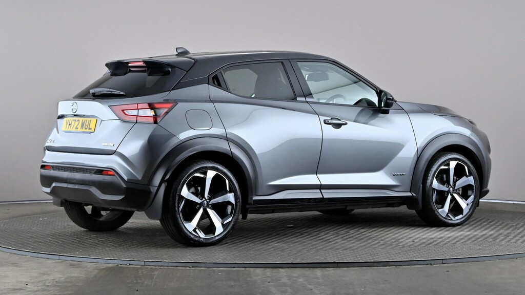 Nissan Juke N-connecta Black #6