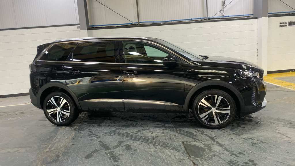 Peugeot 5008 1.2 Puretech Gt Eat8 LL21VHF Black #2