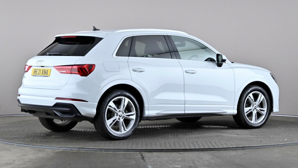 Audi Q3 35 Tfsi S Line S Tronic Comfortsound Pack White #6