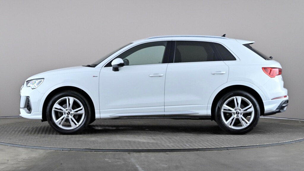 Audi Q3 35 Tfsi S Line S Tronic Comfortsound Pack White #3