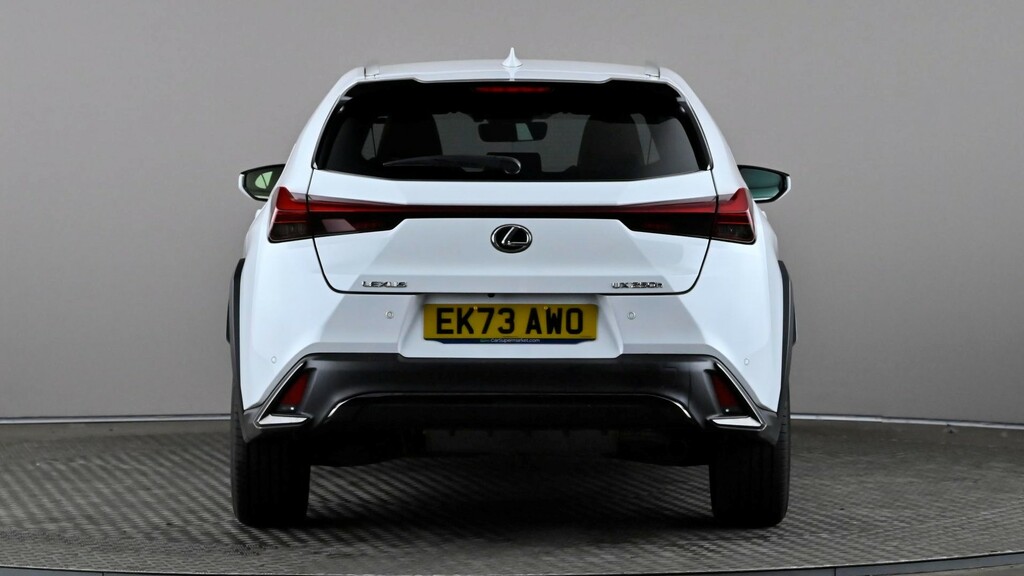 Lexus UX 250H 2.0 F-sport Design Cvt White #5