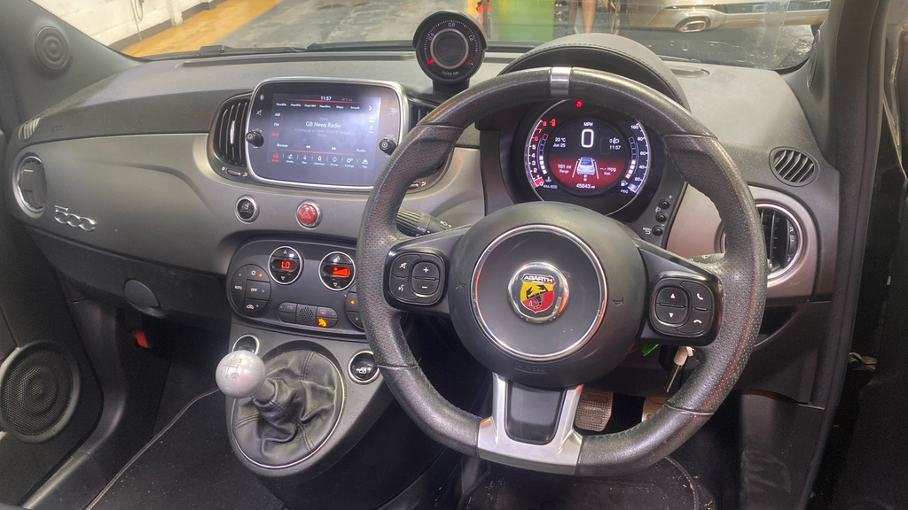 Abarth 595 1.4 T-jet 165 Turismo Black #5