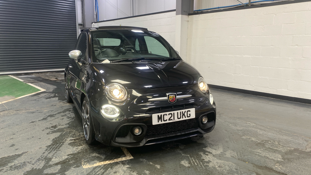 Abarth 595 1.4 T-jet 165 Turismo Black #2