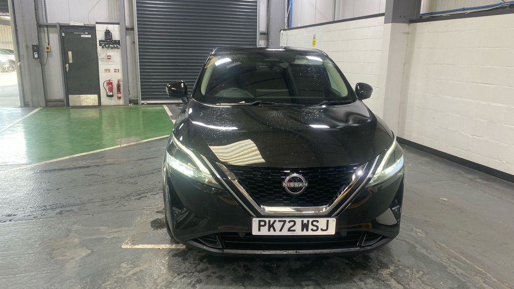 Nissan Qashqai 1.3 Dig-t Mh 158 N-connecta Xtronic Black #2