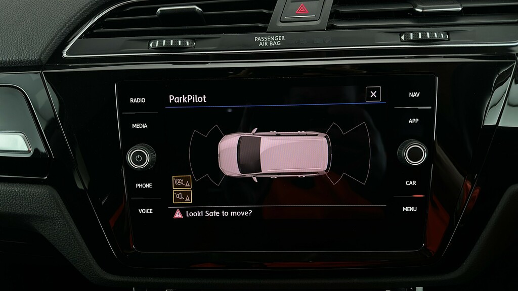 Volkswagen Touran Sel Black #26