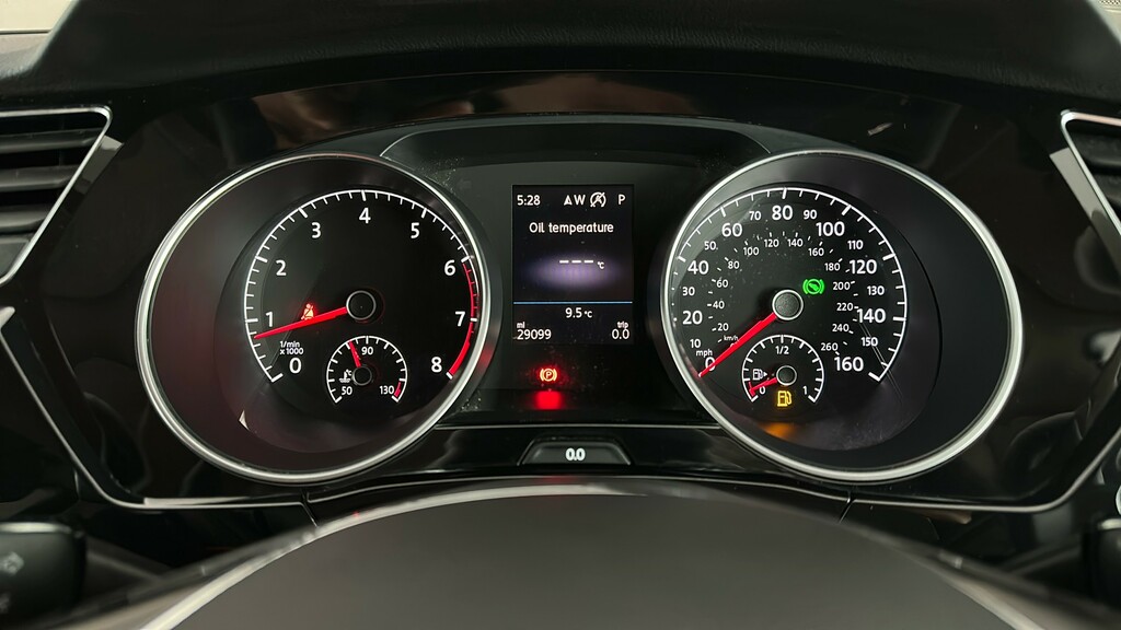 Volkswagen Touran Sel Black #12