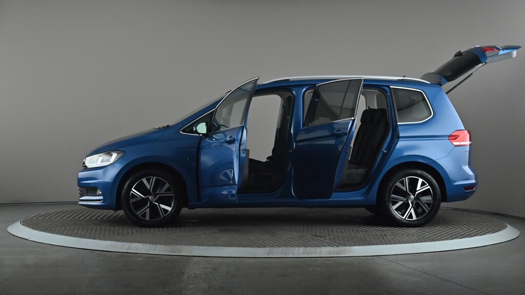 Volkswagen Touran Sel Black #10
