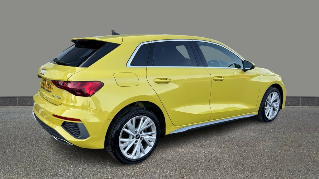 Audi A3 40 Tfsi E S Line S Tronic Yellow #6