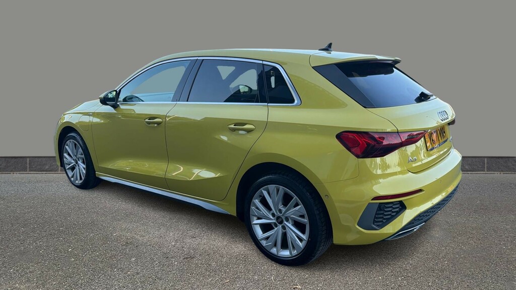 Audi A3 40 Tfsi E S Line S Tronic Yellow #4
