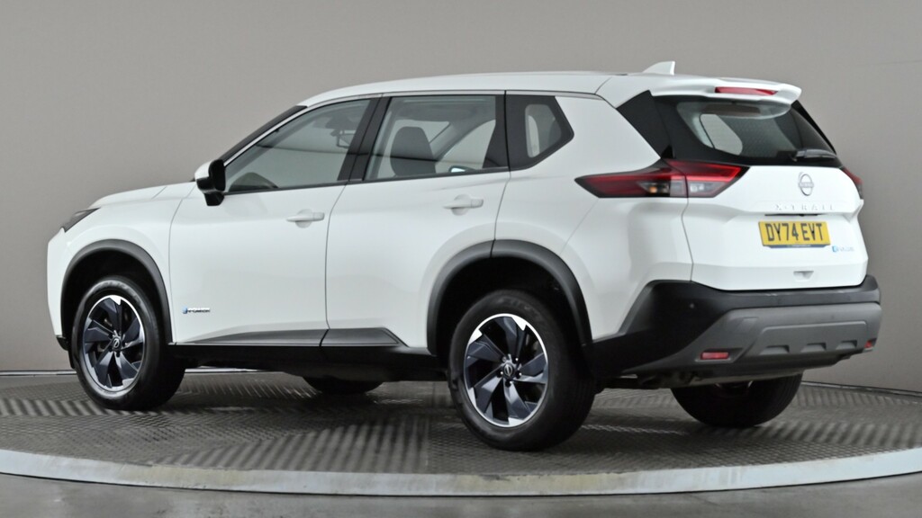 Nissan X-Trail 1.5 E-power 204 Acenta Premium Xtronic White #4