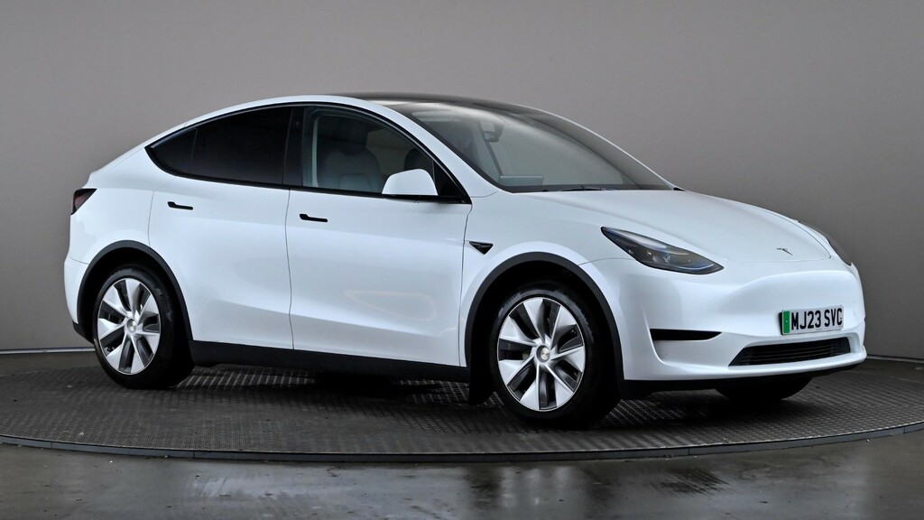 Tesla Model Y Rwd Auto White