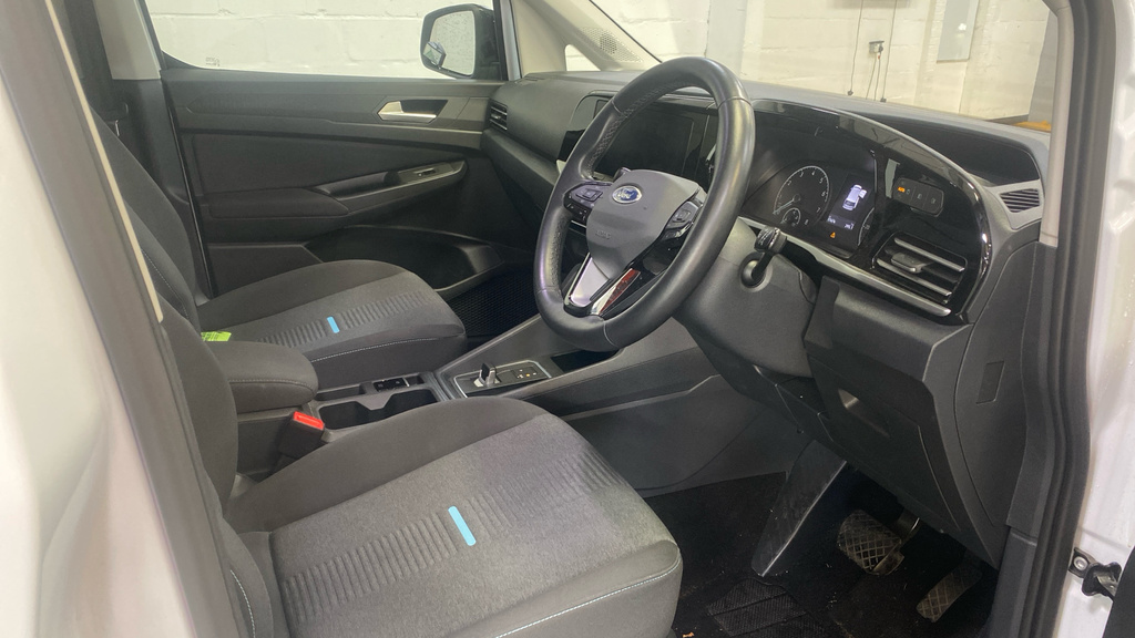 Ford Grand Tourneo Connect 1.5 Ecoboost Active 7 Seat White #4
