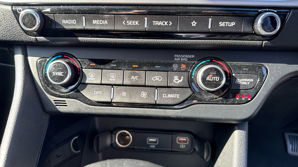 Kia Niro 1.6 Gdi 3 Dct Euro 6 Ss Blue #26
