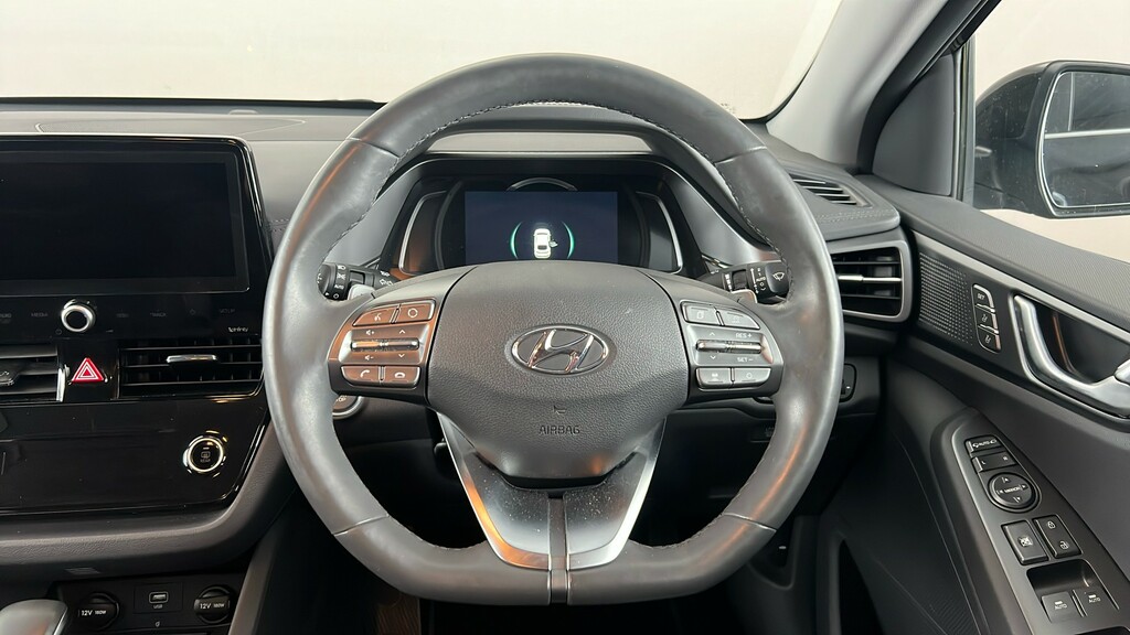 Hyundai Ioniq Premium Grey #14