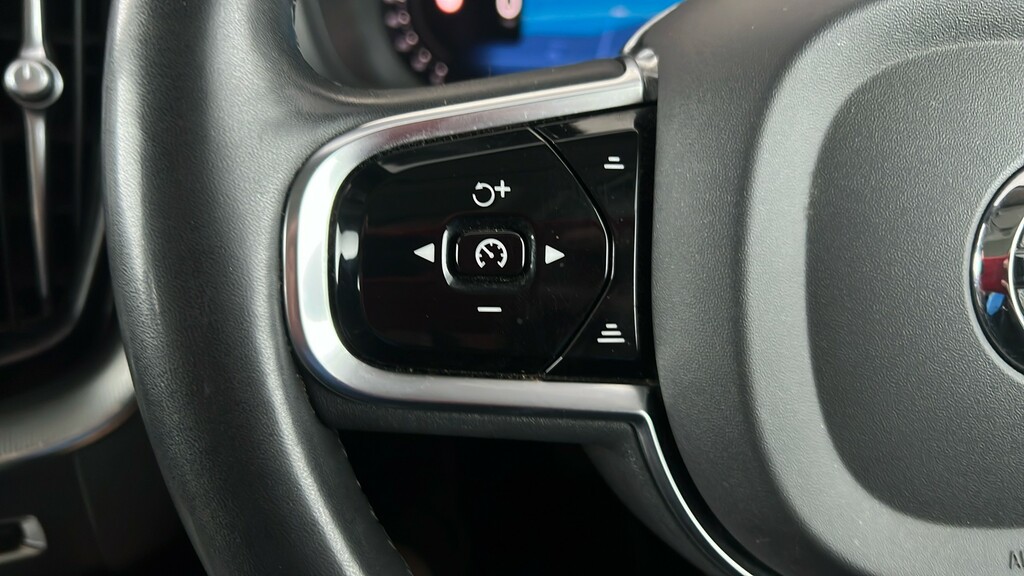 Volvo XC60 2.0 T8 455 Rc Phev Ultimate Dark  #23