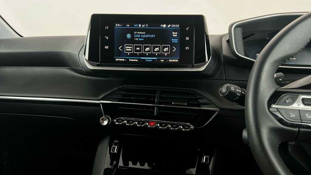 Peugeot 208 Allure Premium Grey #16