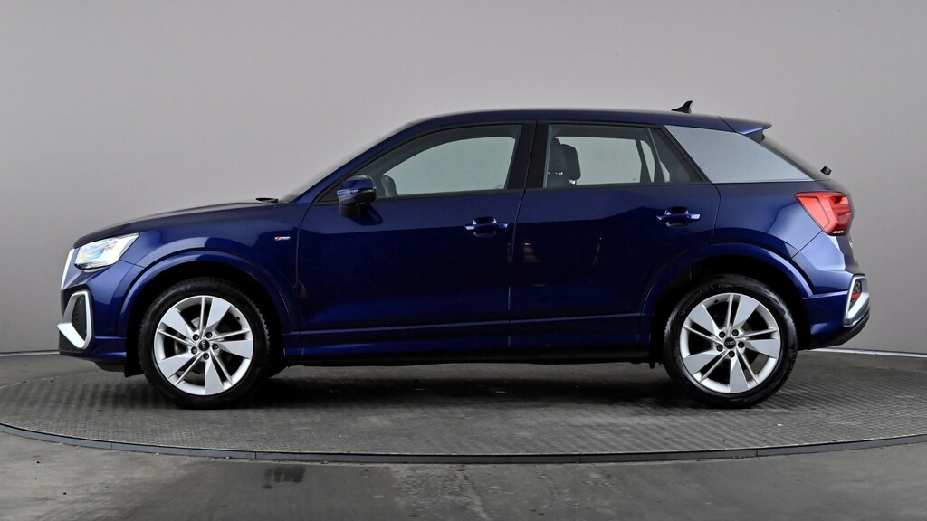 Audi Q2 35 Tfsi S Line S Tronic Blue #3