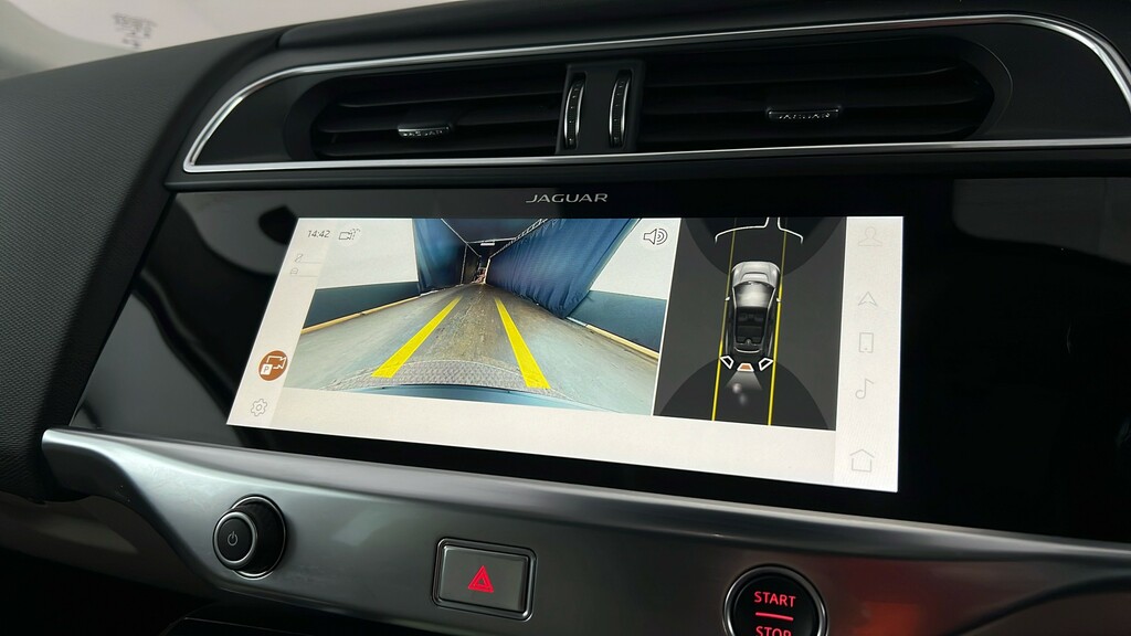 Jaguar I-Pace 294Kw Ev400 Black 90Kwh 11Kw Charger Black #23