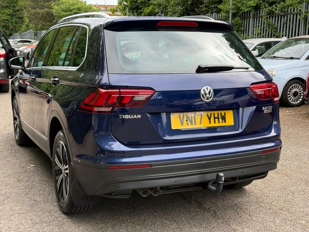 Volkswagen Tiguan 2.0 Tdi Bluemotion Tech Se Navigation Dsg 4Motion Blue #6