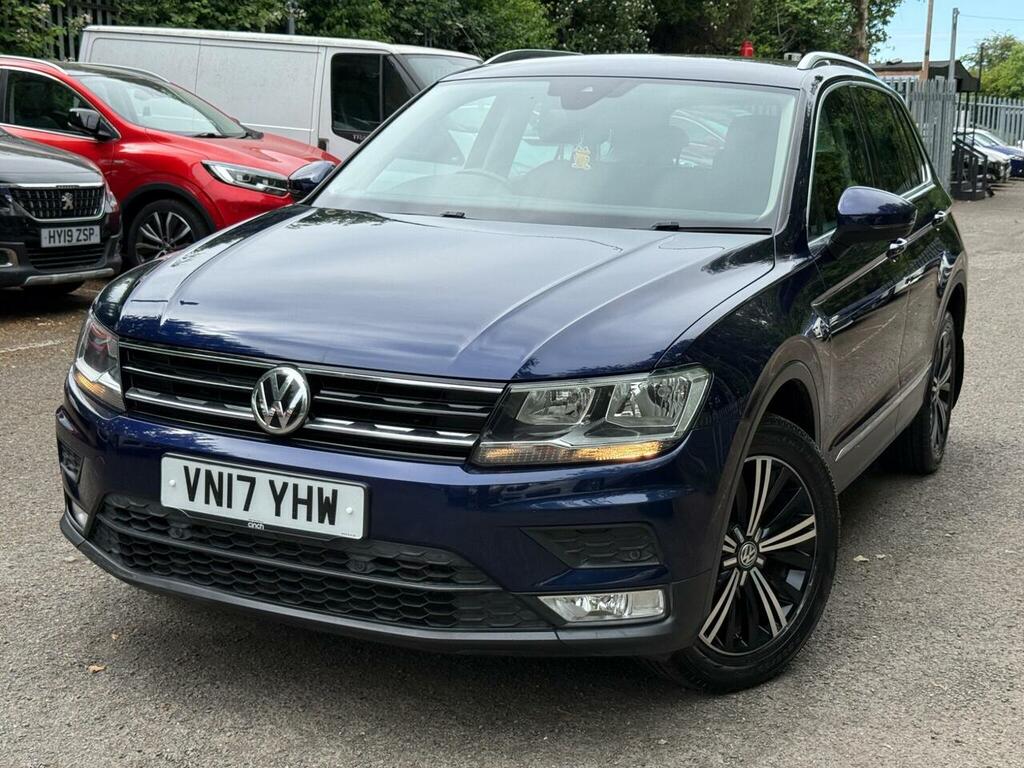 Volkswagen Tiguan 2.0 Tdi Bluemotion Tech Se Navigation Dsg 4Motion Blue #2