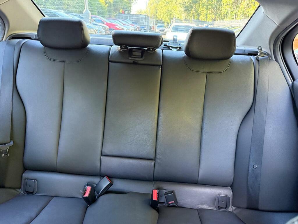 BMW 3 Series 320D Efficientdynamics Black #24
